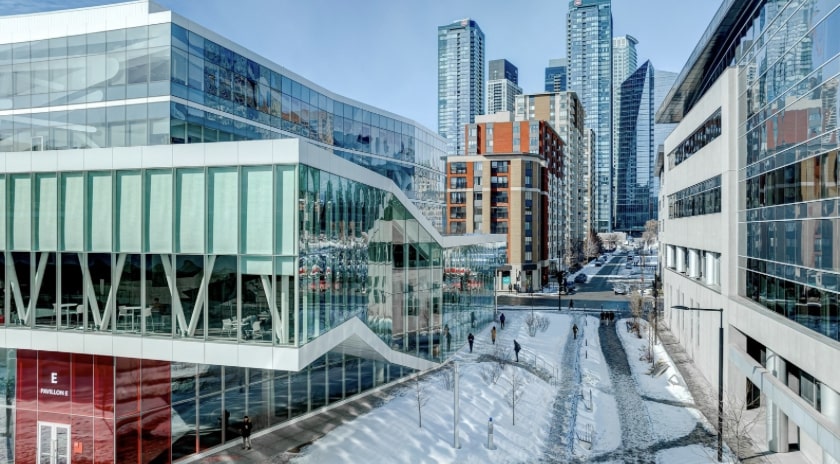 ETS Montréal campus 3:3.jpg